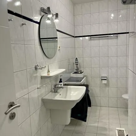 _kiek Mal_kiek_ شقة زنغست